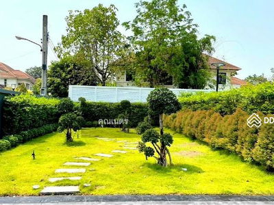 Luxury house for rent Baan Suan Neramit, large house with swimming pool, fully furnished, Watcharapol-Phermsin, Bangkok, Thailand Luxury house for rent Baan Suan Neramit, large house with swimming pool, fully furnished, Watcharapol-Phermsin, Bangkok, Thailand