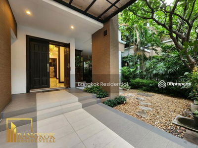 House in Compound, Bangkok, Thailand House in Compound, Bangkok, Thailand