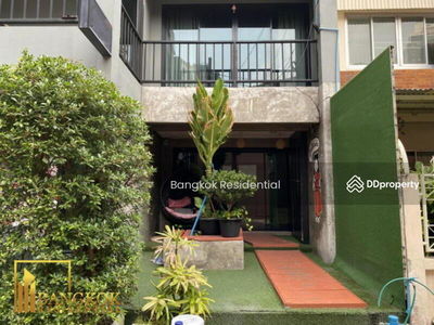 Townhouse, Bangkok, Thailand Townhouse, Bangkok, Thailand