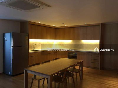 Richmond Palace, Bangkok, Thailand Richmond Palace, Bangkok, Thailand