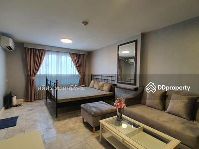 Lumpini Place Sathorn, Bangkok, Thailand Lumpini Place Sathorn, Bangkok, Thailand