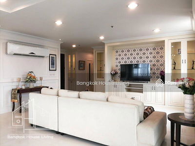 Piyathip Place, Bangkok, Thailand Piyathip Place, Bangkok, Thailand