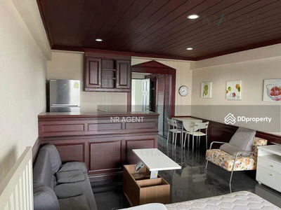 Regent Srinakarin Tower, Bangkok, Thailand Regent Srinakarin Tower, Bangkok, Thailand