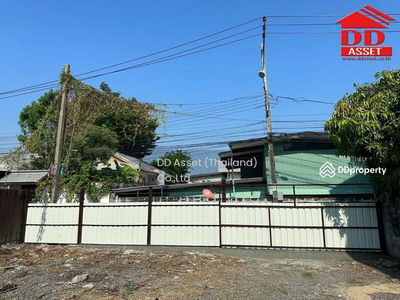 Soi Sukhumvit 76, Samut Prakan, Thailand Soi Sukhumvit 76, Samut Prakan, Thailand