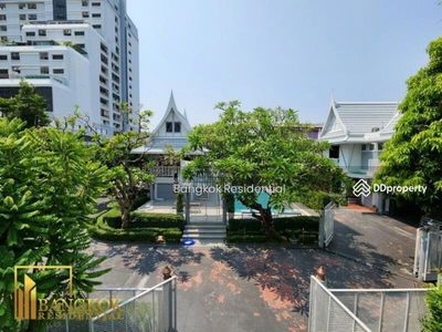 House in Compound, Bangkok, Thailand House in Compound, Bangkok, Thailand