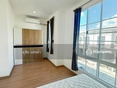 New townhome for rent, Sena Viva Village (J City), Assumption Sriracha, Chon Buri., Thailand New townhome for rent, Sena Viva Village (J City), Assumption Sriracha, Chon Buri., Thailand