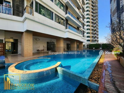 Bright Sukhumvit 24, Bangkok, Thailand Bright Sukhumvit 24, Bangkok, Thailand