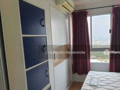 Lumpini Park Pinklao, Bangkok, Thailand Lumpini Park Pinklao, Bangkok, Thailand