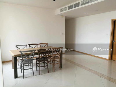 The Empire Place, Bangkok, Thailand The Empire Place, Bangkok, Thailand