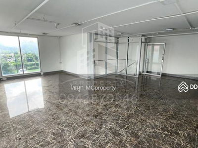 Supalai Park Ratchayothin, Bangkok, Thailand Supalai Park Ratchayothin, Bangkok, Thailand