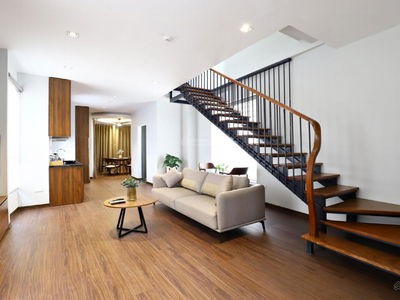 Au Co Street, Vietnam Au Co Street, Vietnam