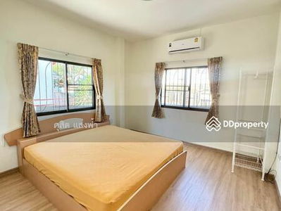 Single house for rent, lots of space Sriracha Tower Village, Nine Kilo, Sriracha, Chon Buri, Thailand Single house for rent, lots of space Sriracha Tower Village, Nine Kilo, Sriracha, Chon Buri, Thailand