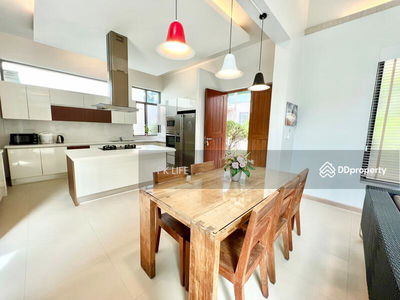 Alojamiento en Ban Ratsada, Thailand Alojamiento en Ban Ratsada, Thailand