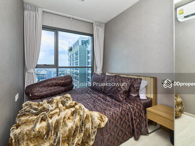 Life Sukhumvit 48, Bangkok, Thailand Life Sukhumvit 48, Bangkok, Thailand