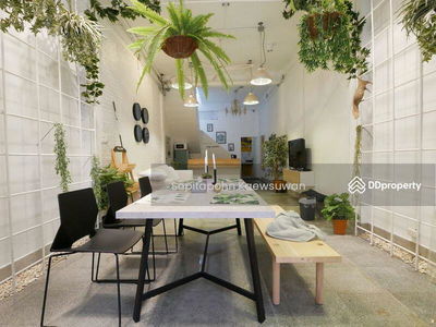 10110, Bangkok, Thailand 10110, Bangkok, Thailand