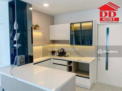 Mantana Bangna-Wongwaen, Bangkok, Thailand Mantana Bangna-Wongwaen, Bangkok, Thailand