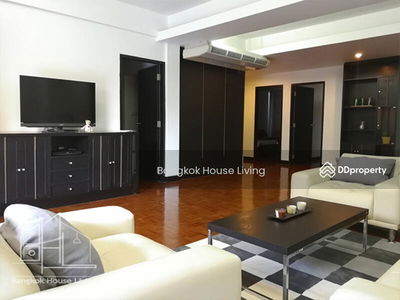 Phatana Court, Bangkok, Thailand Phatana Court, Bangkok, Thailand