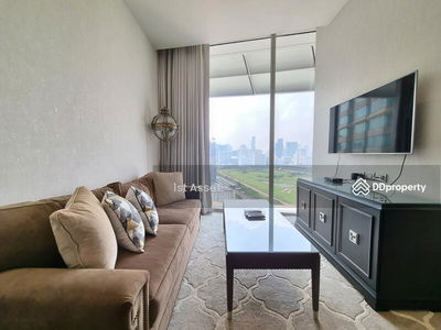 Magnolias Ratchadamri Boulevard, Bangkok, Thailand Magnolias Ratchadamri Boulevard, Bangkok, Thailand