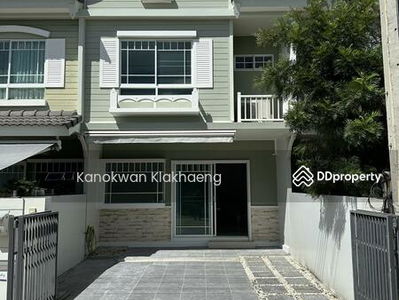 Indy Bangna km.7(1), Samut Prakan, Thailand Indy Bangna km.7(1), Samut Prakan, Thailand