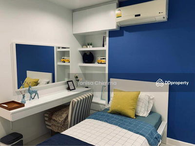 Sukhumvit Living Town, Bangkok, Thailand Sukhumvit Living Town, Bangkok, Thailand