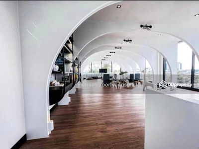 Chapter Charoennakhon–Riverside, Bangkok, Thailand Chapter Charoennakhon–Riverside, Bangkok, Thailand