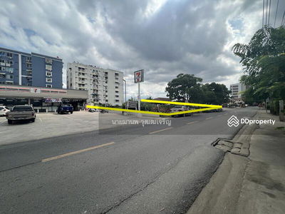 Rent land next to the road Technician Akat Uthit Don Mueang, Bangkok, Thailand Rent land next to the road Technician Akat Uthit Don Mueang, Bangkok, Thailand