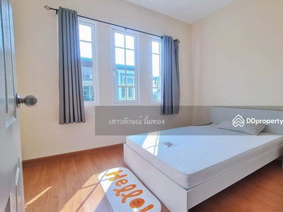 Golden Town Bangna-Suanluang, Bangkok, Thailand Golden Town Bangna-Suanluang, Bangkok, Thailand