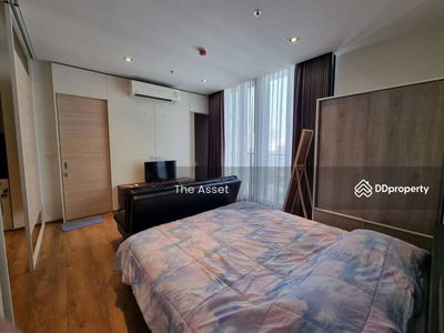 Park Origin Phrom Phong, Bangkok, Thailand Park Origin Phrom Phong, Bangkok, Thailand