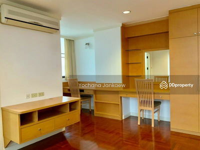 Supalai Place Sukhumvit 39, Bangkok, Thailand Supalai Place Sukhumvit 39, Bangkok, Thailand