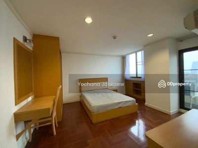 Supalai Place Sukhumvit 39, Bangkok, Thailand Supalai Place Sukhumvit 39, Bangkok, Thailand