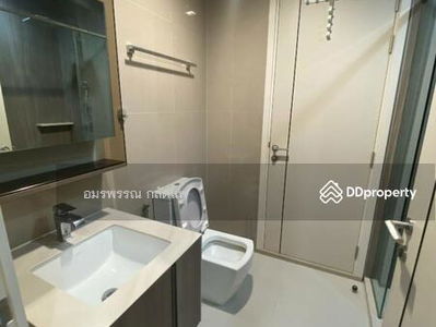 The Line Phahon-Pradipat, Bangkok, Thailand The Line Phahon-Pradipat, Bangkok, Thailand