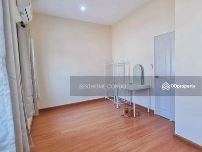 (Golden Town 3 Bangna-Suanluang), Bangkok, Thailand (Golden Town 3 Bangna-Suanluang), Bangkok, Thailand