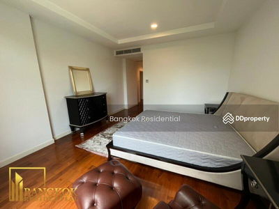 Baan Nunthasiri, Bangkok, Thailand Baan Nunthasiri, Bangkok, Thailand