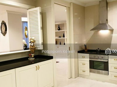 Piyathip Place, Bangkok, Thailand Piyathip Place, Bangkok, Thailand