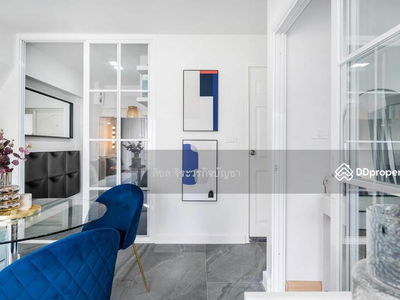 Thonglor Tower, Bangkok, Thailand Thonglor Tower, Bangkok, Thailand