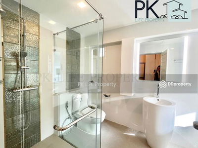 Housing in Ban Chalong, Thailand Housing in Ban Chalong, Thailand