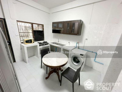 Sam Sen Nai, Bangkok, Thailand Sam Sen Nai, Bangkok, Thailand