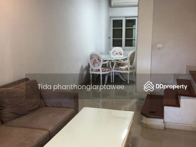 Urban Sathorn, Bangkok, Thailand Urban Sathorn, Bangkok, Thailand