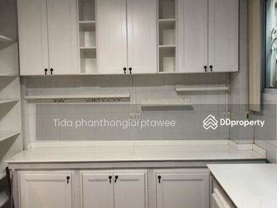 Urban Sathorn, Bangkok, Thailand Urban Sathorn, Bangkok, Thailand