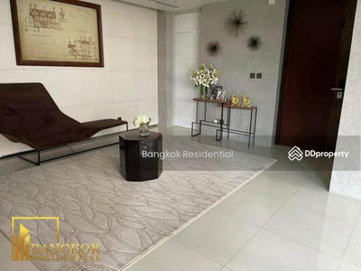 House in Compound, Bangkok, Thailand House in Compound, Bangkok, Thailand