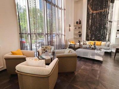 Muniq Langsuan, Bangkok, Thailand Muniq Langsuan, Bangkok, Thailand