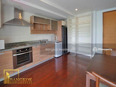 Tree Apartment, Bangkok, Thailand Tree Apartment, Bangkok, Thailand