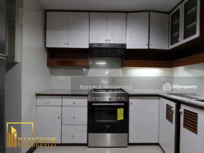 Crystal Ville Court, Bangkok, Thailand Crystal Ville Court, Bangkok, Thailand