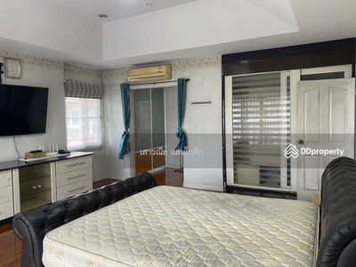 Nantawan Suanroung R.9, Bangkok, Thailand Nantawan Suanroung R.9, Bangkok, Thailand