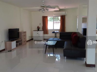 Raja City lakeside and garden home, Khon Kaen, Thailand Raja City lakeside and garden home, Khon Kaen, Thailand