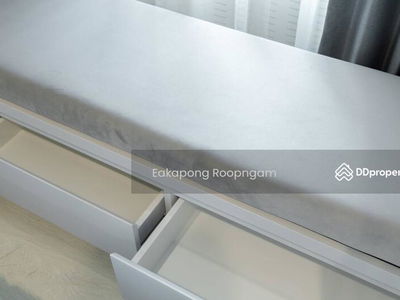 Life One Wireless, Bangkok, Thailand Life One Wireless, Bangkok, Thailand