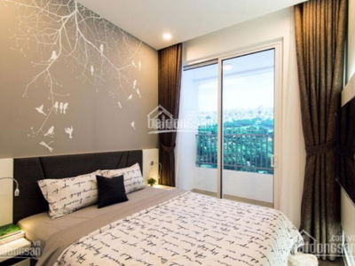 Green Field Green Field