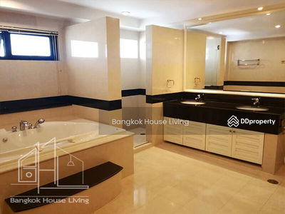 Center Point Residence Phromphong, Bangkok, Thailand Center Point Residence Phromphong, Bangkok, Thailand