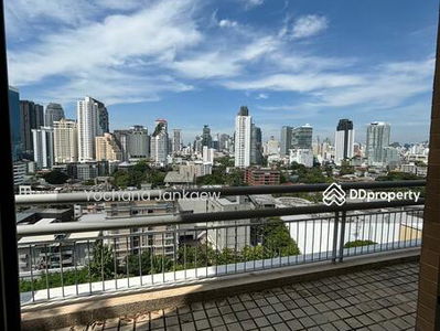 Castle Hill Mansion, Bangkok, Thailand Castle Hill Mansion, Bangkok, Thailand