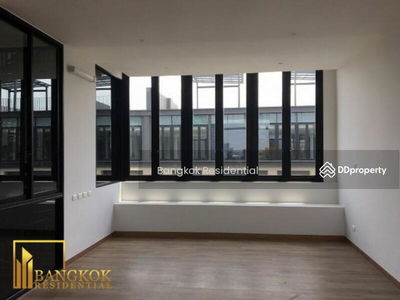 Aires Rama 9 - 2 Bedroom Townhouse For Rent, Bangkok, Thailand Aires Rama 9 - 2 Bedroom Townhouse For Rent, Bangkok, Thailand